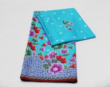 Thaise doek /helblauw rood-paarse bloem